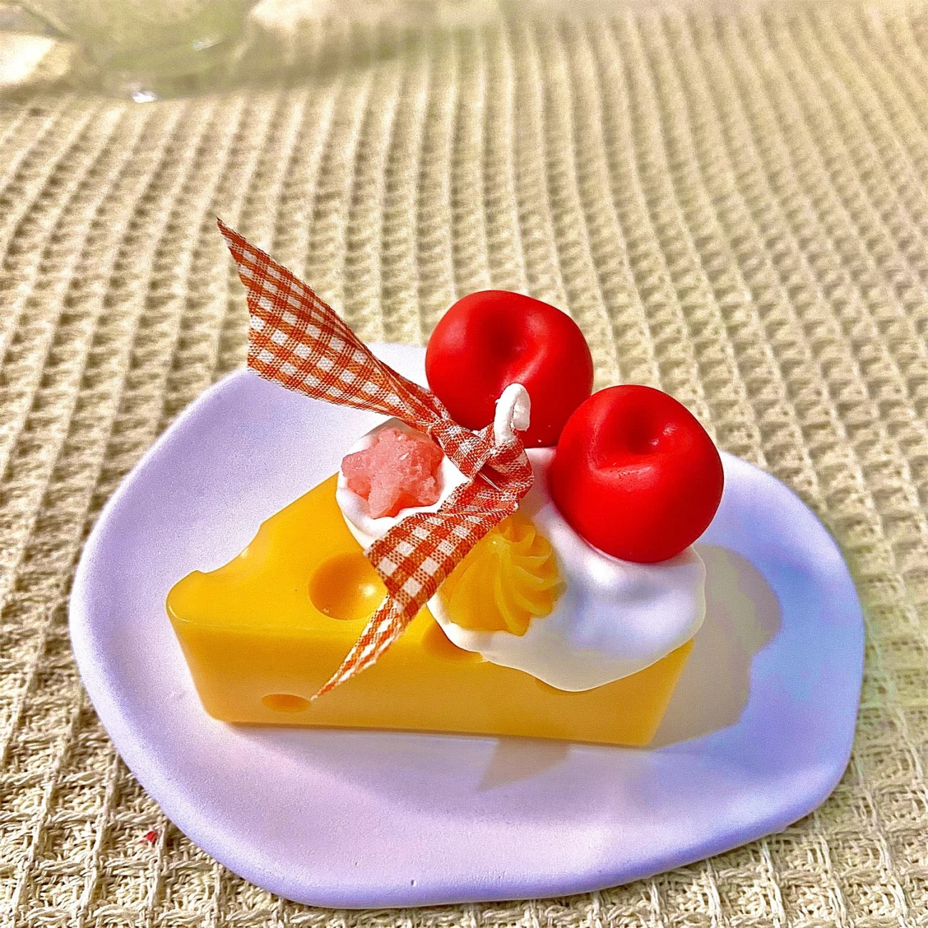 chesse with topping
